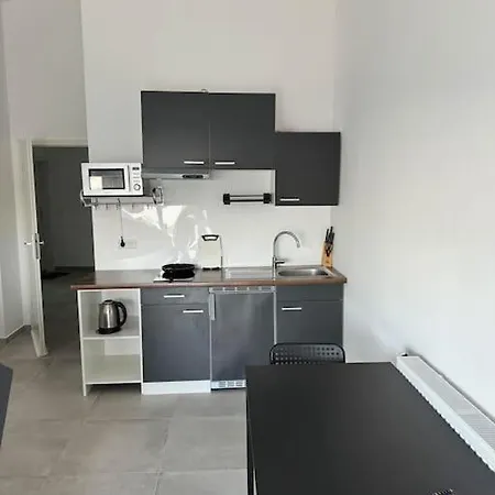 4rooms Zimmer Nr 1 Леверкузен